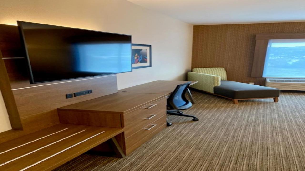 Holiday Inn Express & Suites - The Dalles By Ihg Экстерьер фото